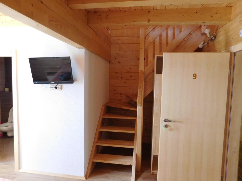Guesthouse Sara กราโบวาซ ภายนอก รูปภาพ